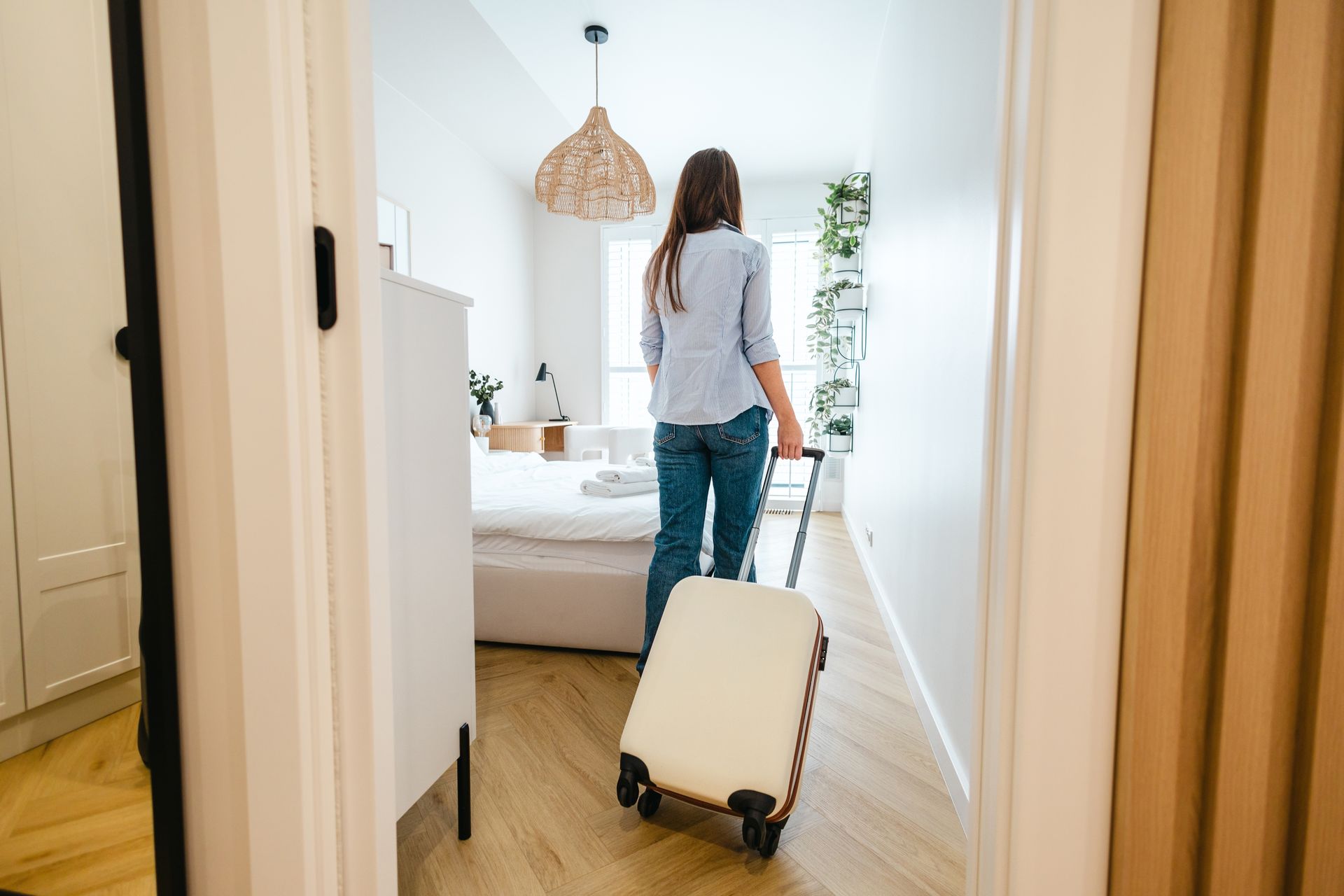 skilled airbnb property managers near me in ladera heights