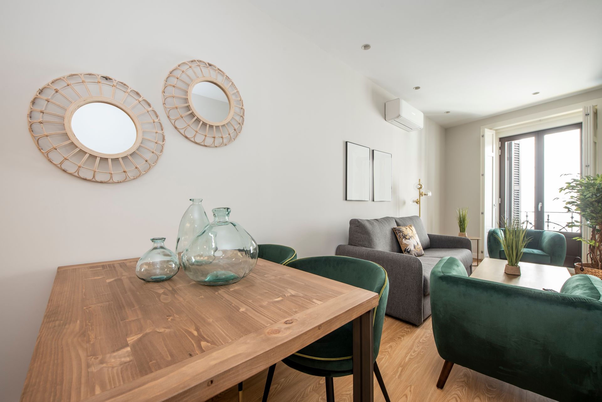 expert Airbnb staging in los angeles