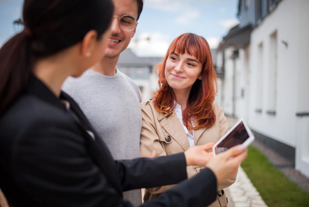 vetting airbnb managers in los angeles